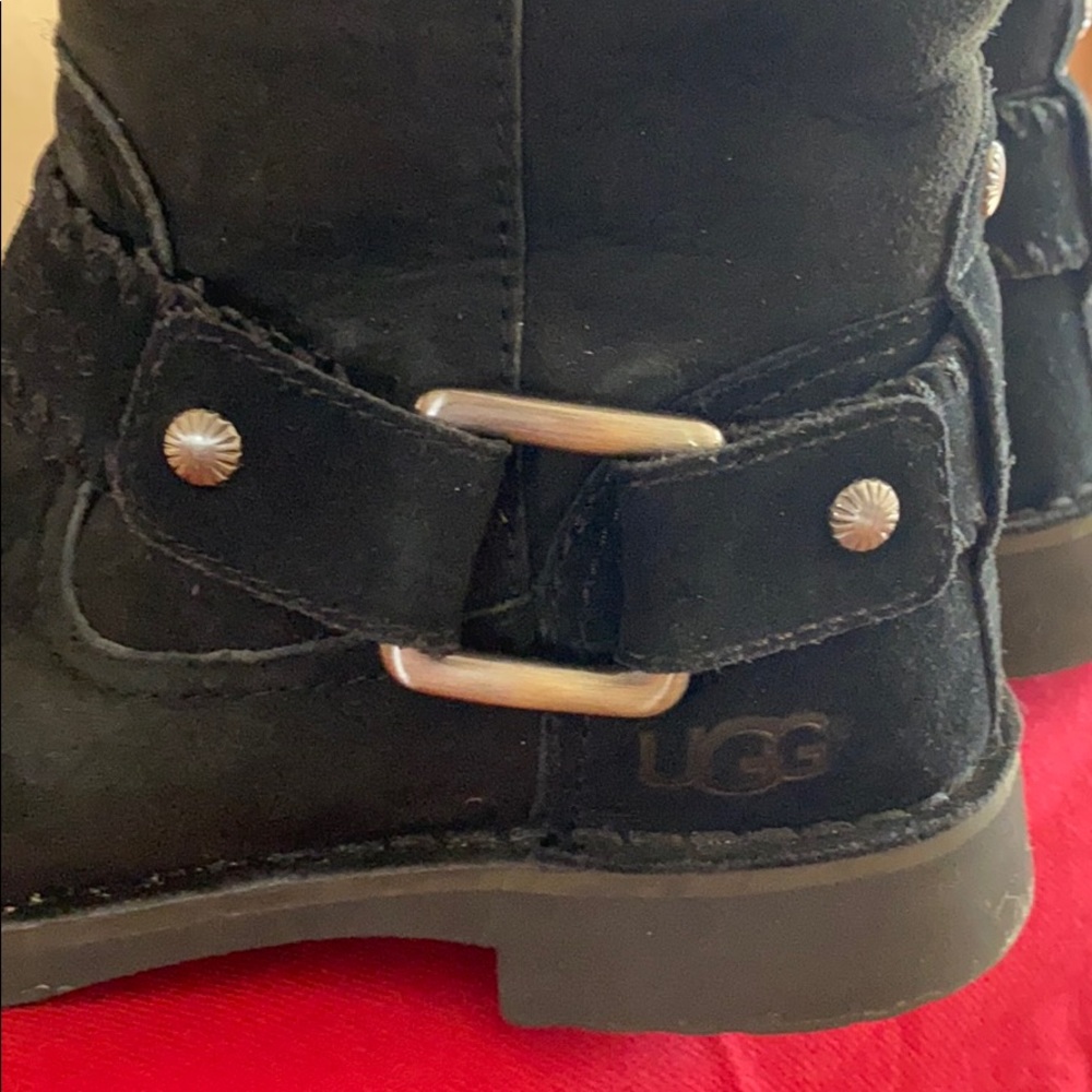 Ugg boots - Picture 4 of 9